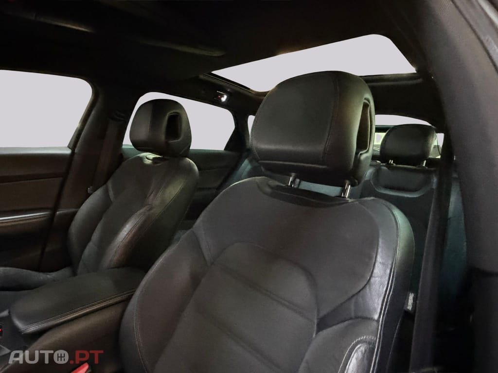 Citroen DS5 2.0 HDi Hybrid4 Business