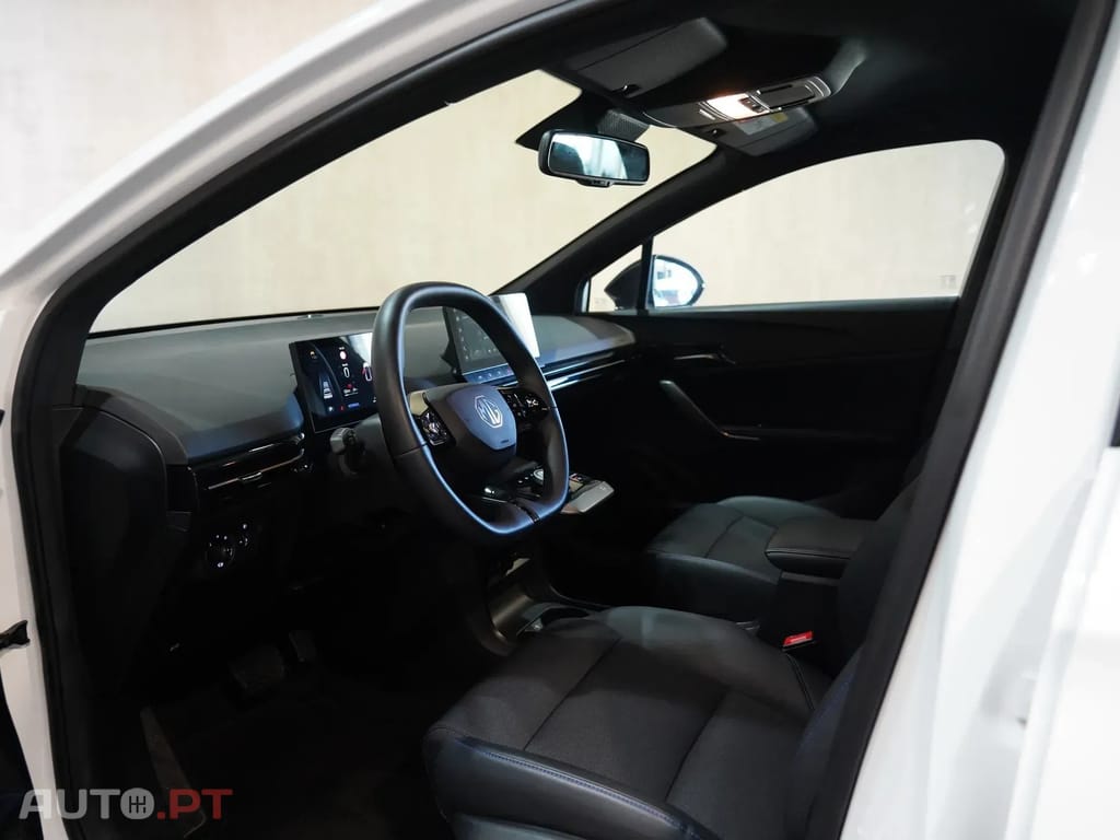 MG MG4 64 kWh Luxury