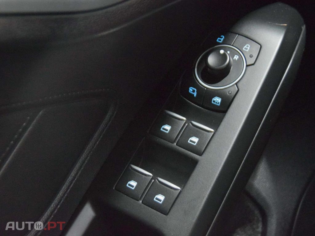 Ford Focus SW 1.0 EcoBoost ST-Line