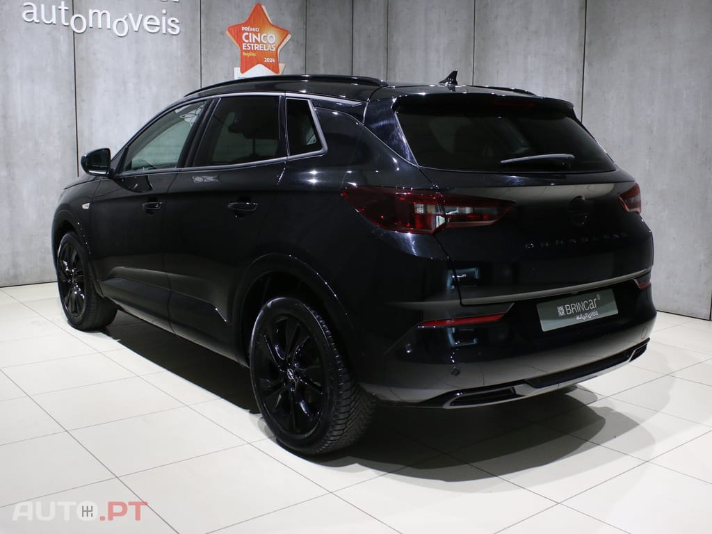 Opel Grandland (X) 1.2 T GS Line