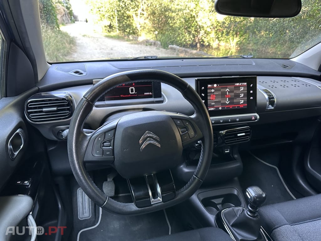 Citroen C4 Cactus 1.2 PureTech Shine