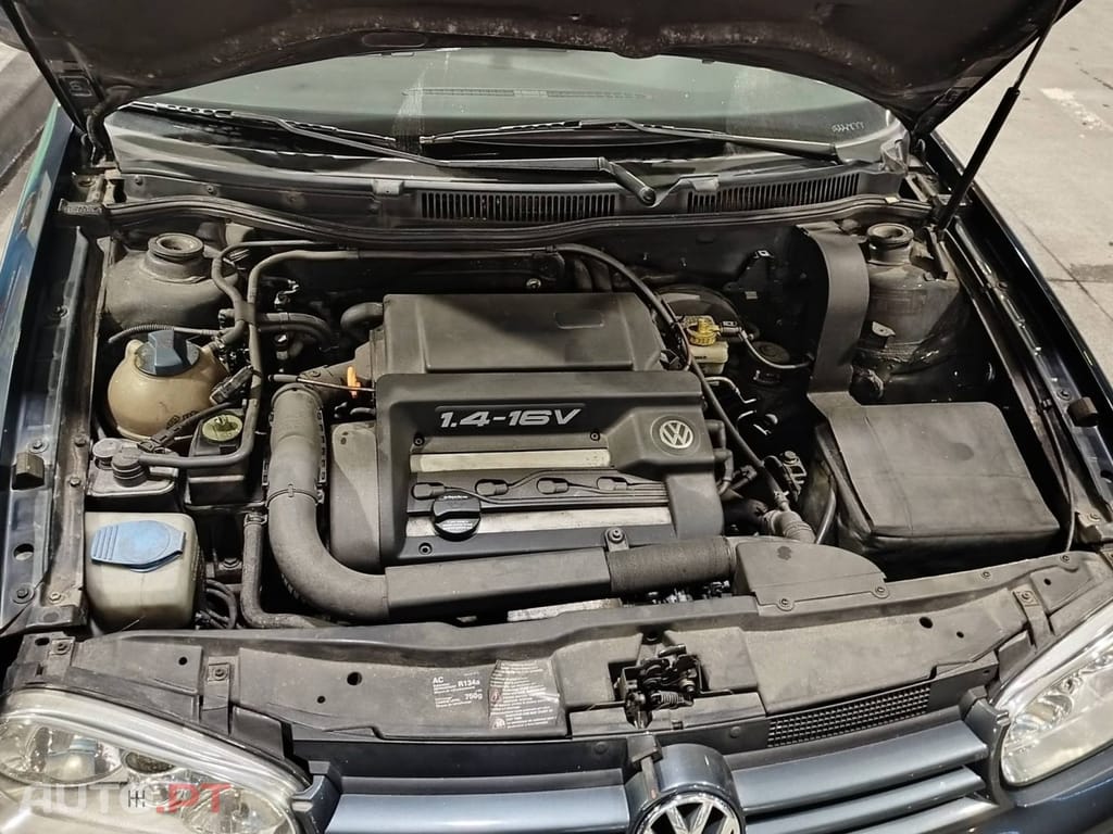 Volkswagen Golf 1.4i Confortline