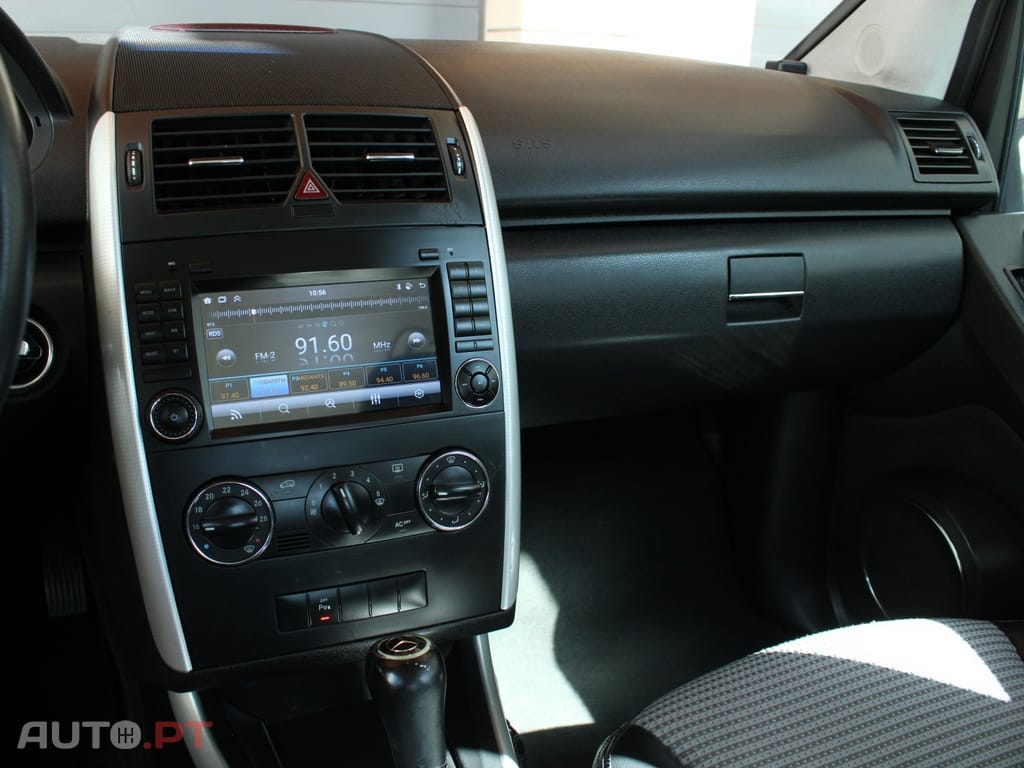 Mercedes-Benz A 150 Avantgarde Automatic