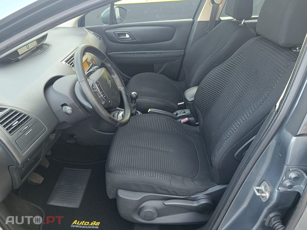 Citroen C4 1.4 16V SX RFM