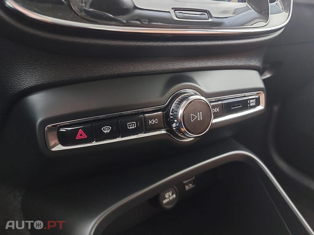 Volvo XC40 1.5 T4 PHEV Inscription Expression