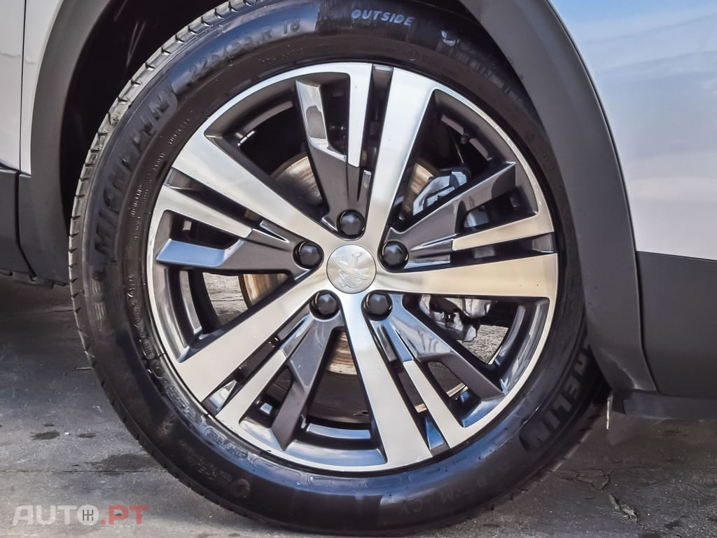 Peugeot 5008 1.5 BlueHDi Allure EAT8