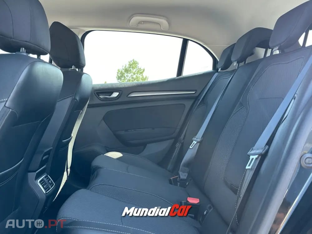 Renault Mégane E-Tech 1.6 E-Tech Plug-In 160 Techno