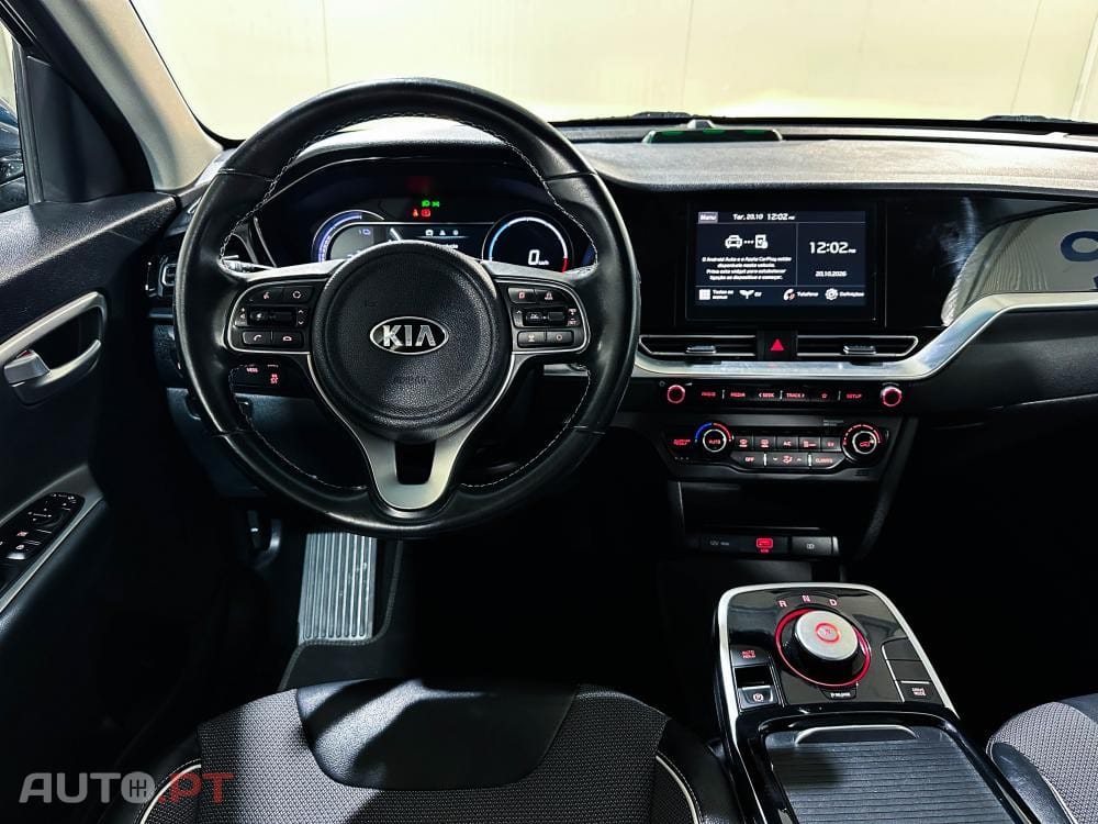 Kia Niro 64kWh Premium Pack
