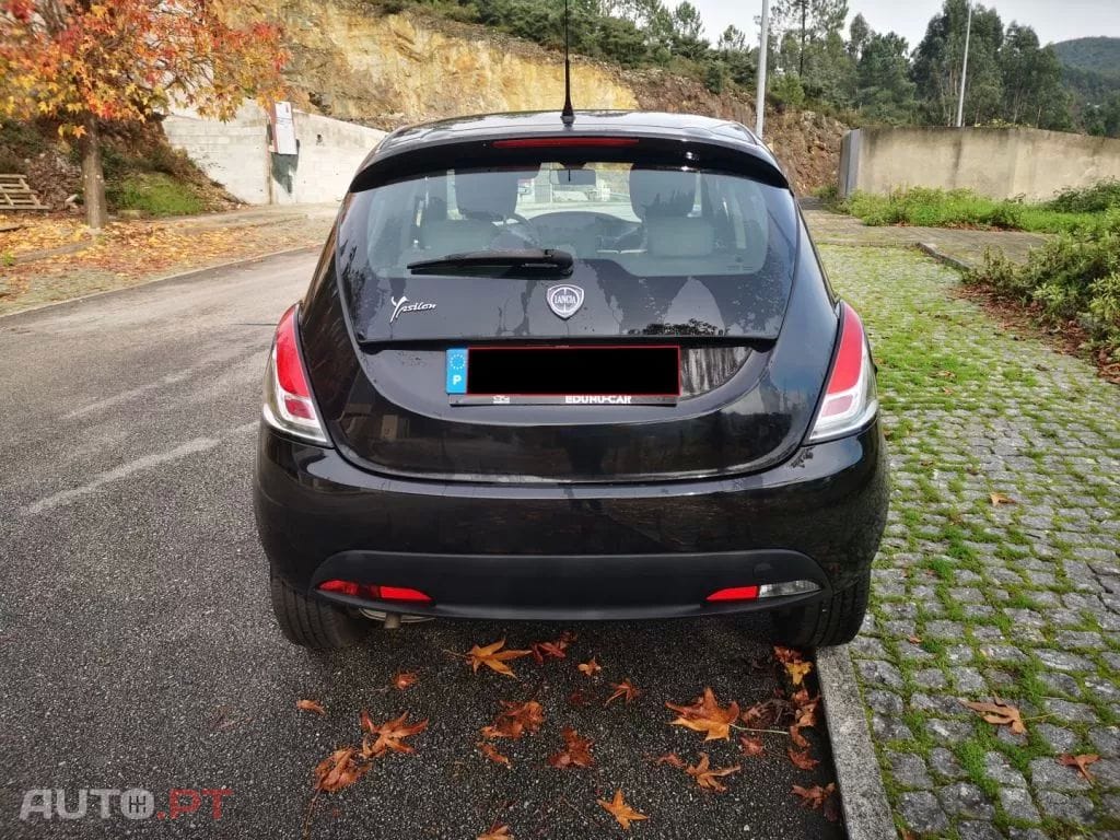 Lancia Ypsilon 1.2 S&S Gold