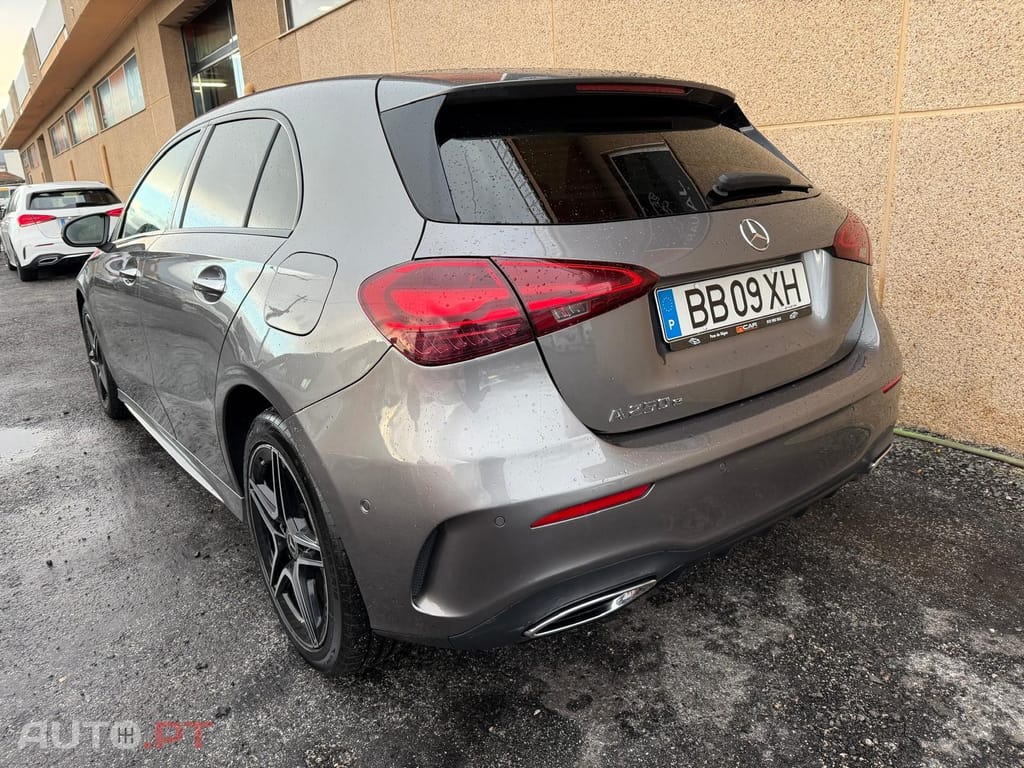 Mercedes-Benz A 250 e AMG Line