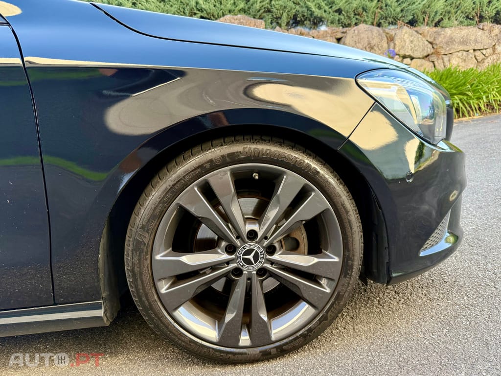 Mercedes-Benz CLA 180 d Shooting Brake Urban