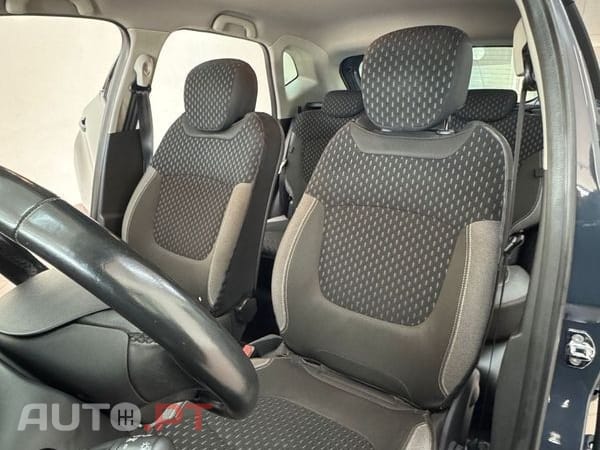Renault Captur 0.9 TCE Exclusive XMOD