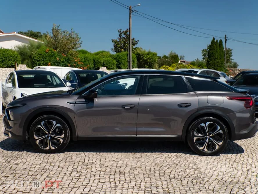Citroen C5 X 1.6 Hybrid Plus e-EAT8