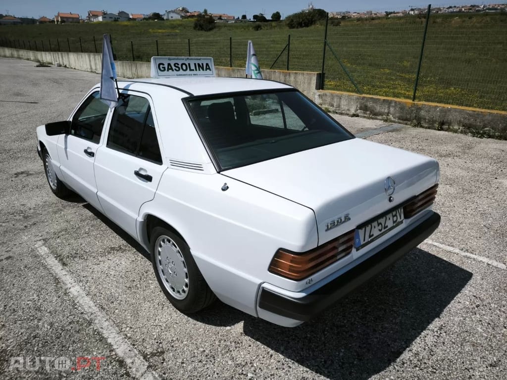 Mercedes-Benz 190 190 E 1.8