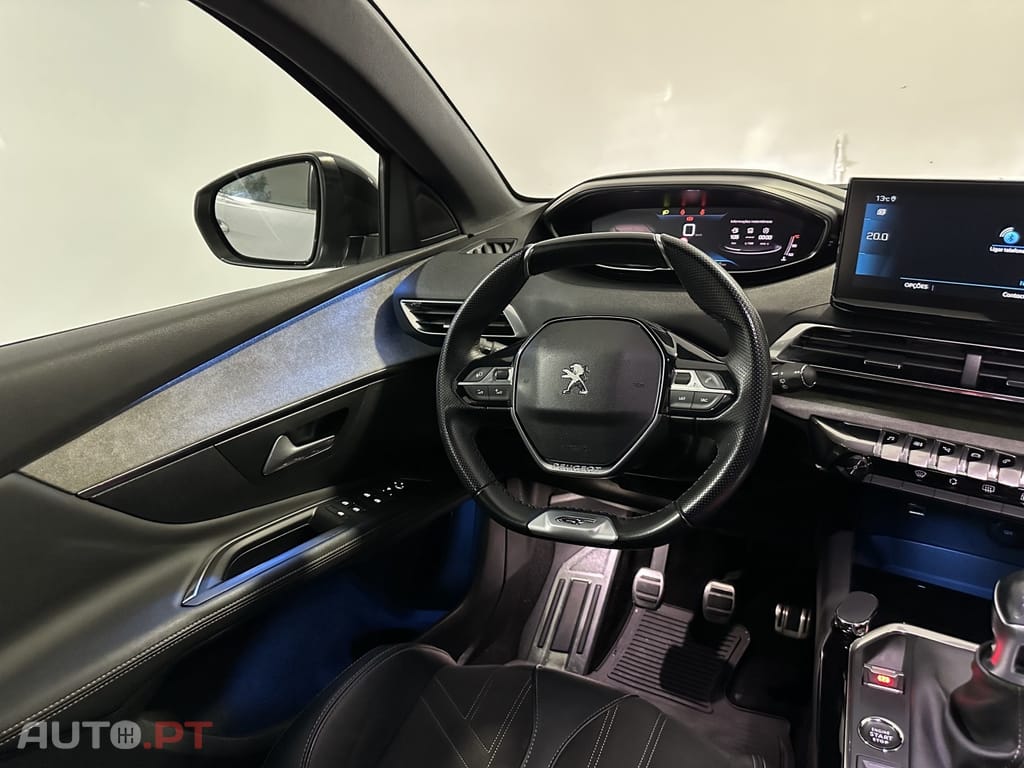 Peugeot 3008 1.5 BlueHDi GT