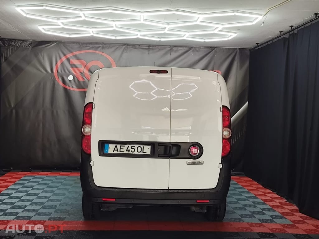 Fiat Doblo 1.3 MJ Easy 3L — fotografia 5