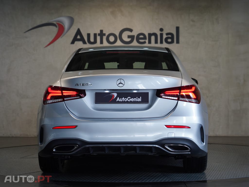 Mercedes-Benz A 180 d AMG Line