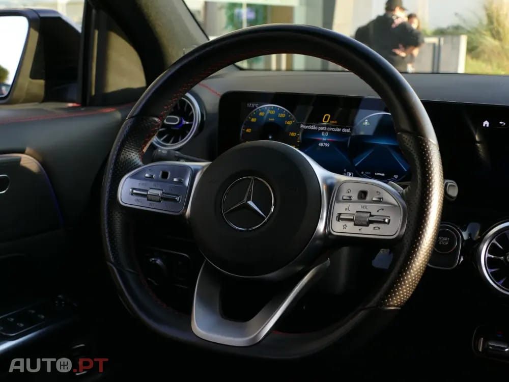 Mercedes-Benz EQA 250 AMG Line