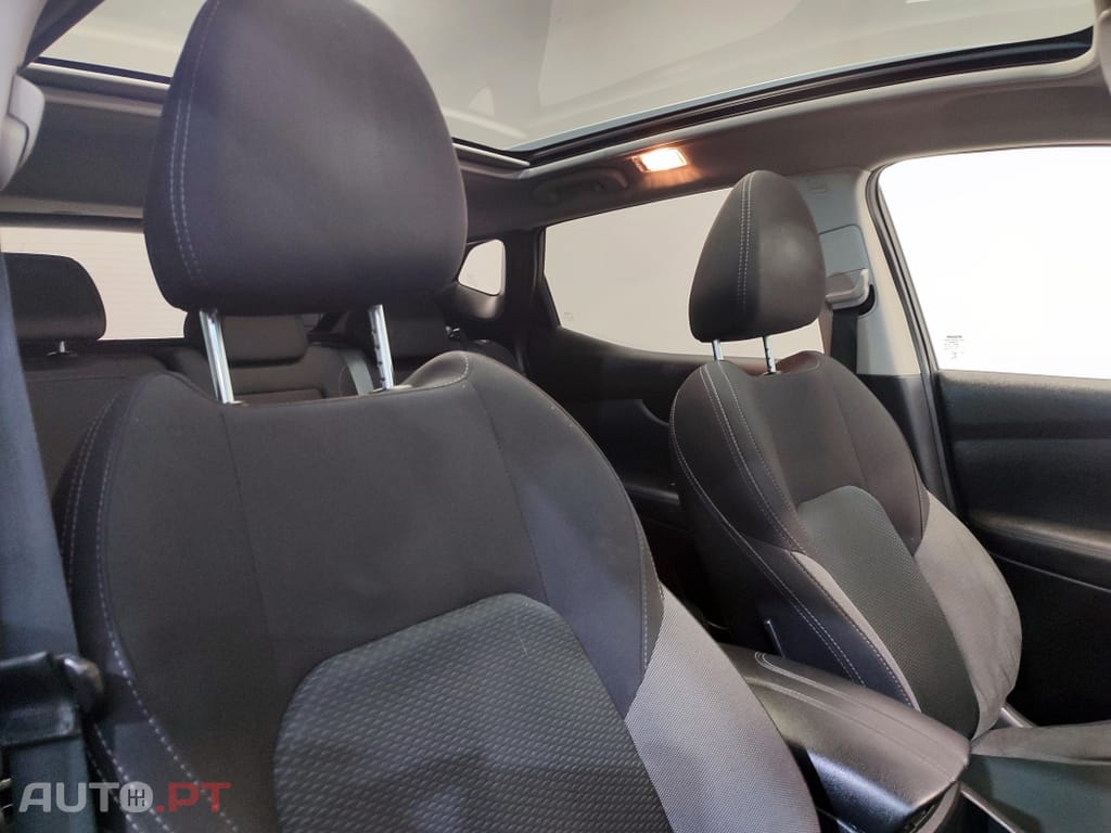 Nissan Qashqai 1.5 dCi N-Connecta Led