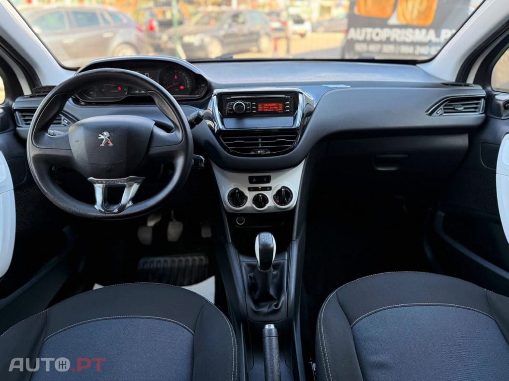 Peugeot 208 1.4 HDi
