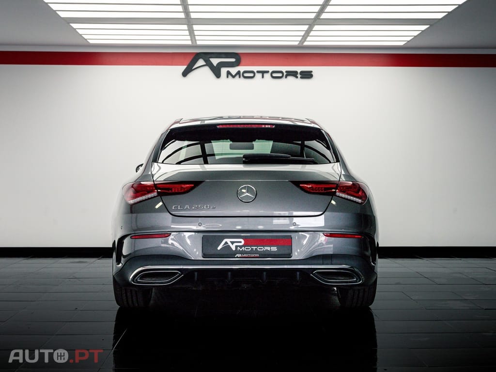 Mercedes-Benz CLA 250 e Shooting Brake AMG Line