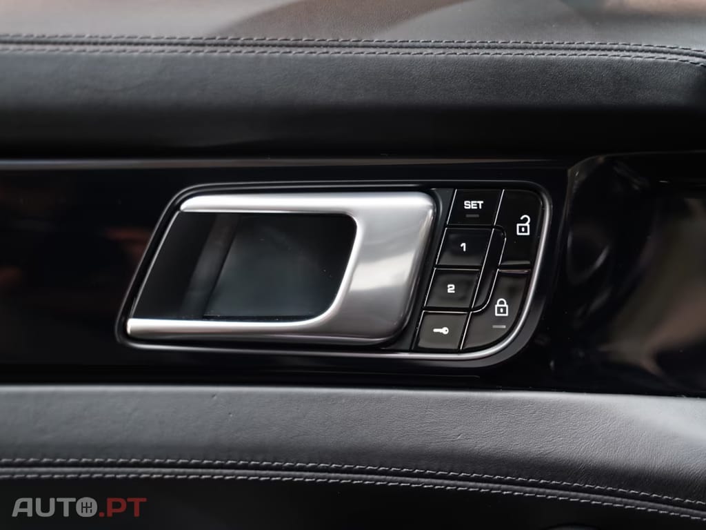 Porsche Panamera ST 4 E-Hybrid