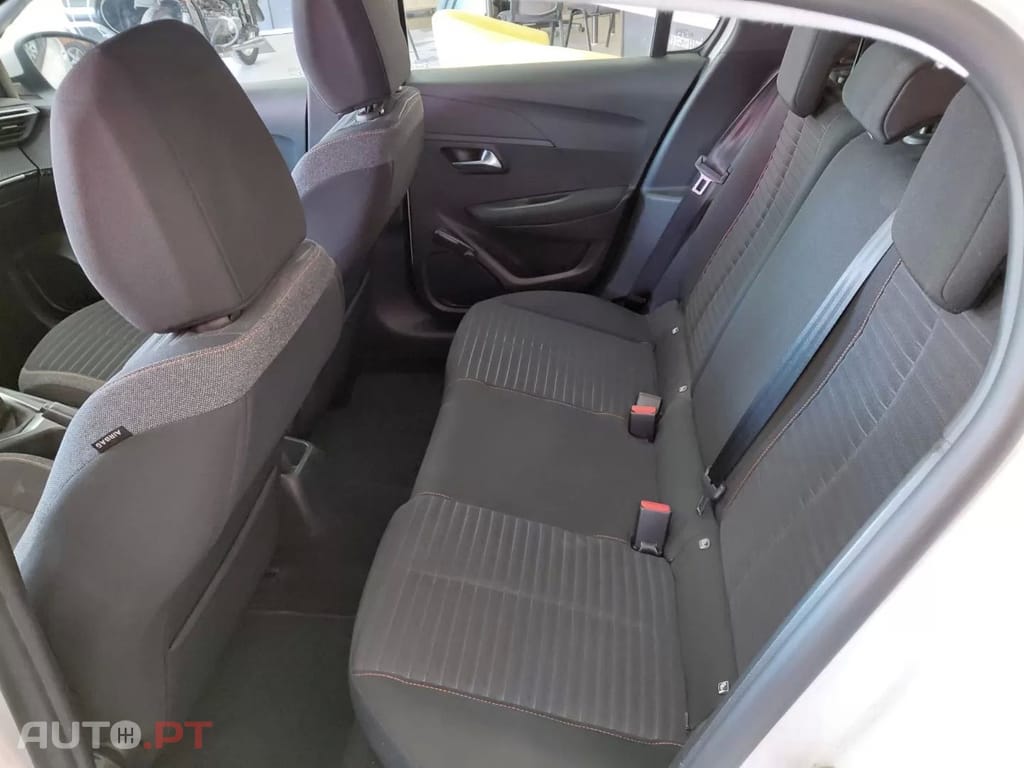 Peugeot 208 1.2 PureTech SE Style