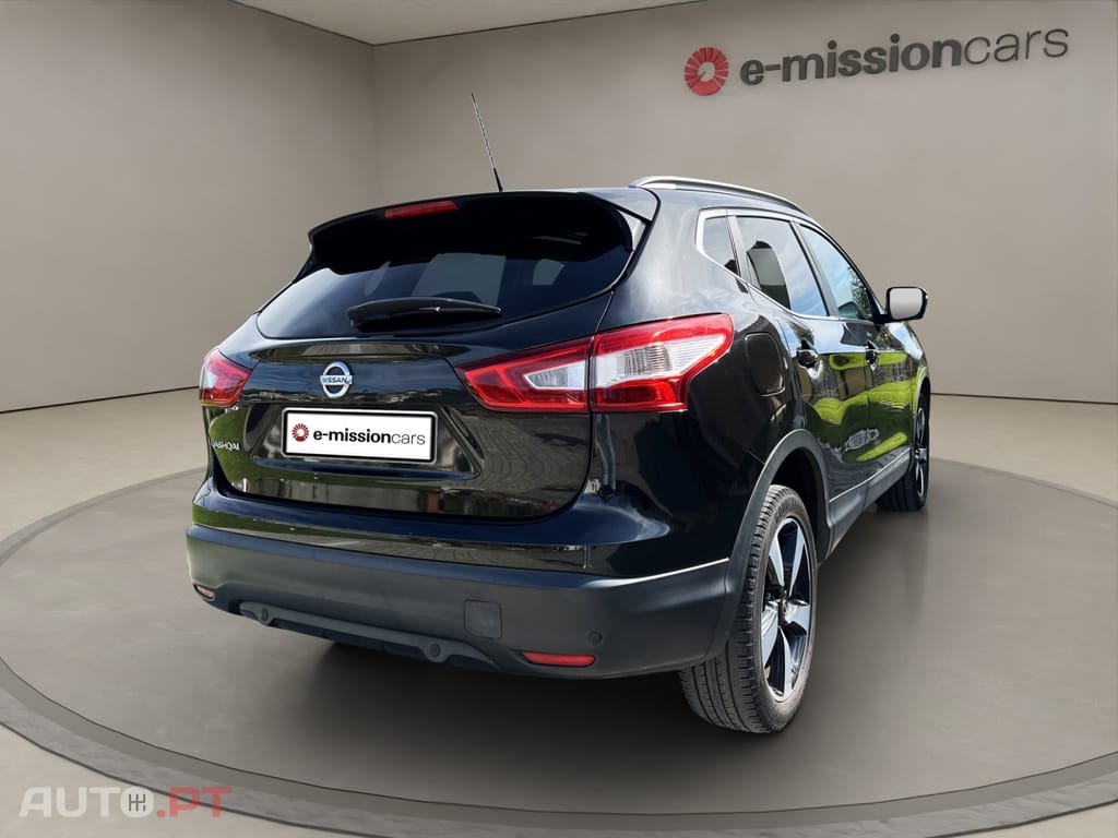 Nissan Qashqai 1.5 dCi N-Connecta 18 RS+PS