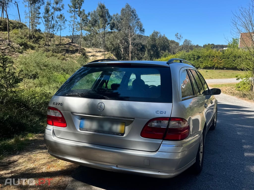 Mercedes-Benz 270 Mercedes-Benz E270 Cdi Avantgarde