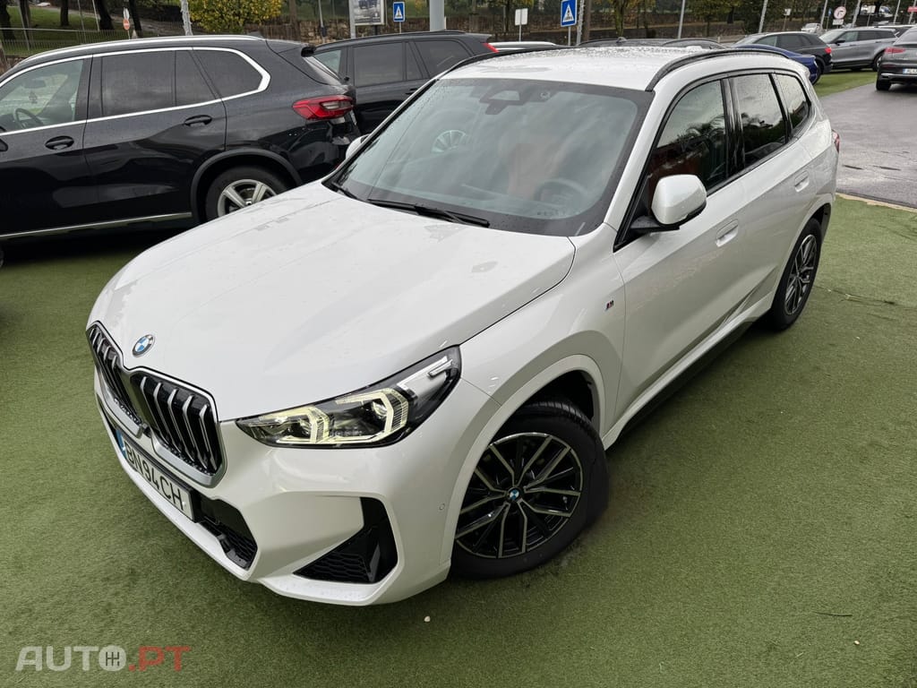 BMW X1 sDrive18d Pack Desportivo M