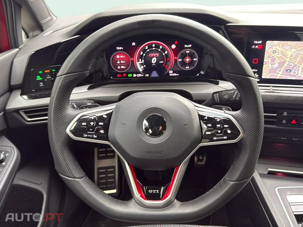 Volkswagen Golf 2.0 TSI GTI DSG Performance