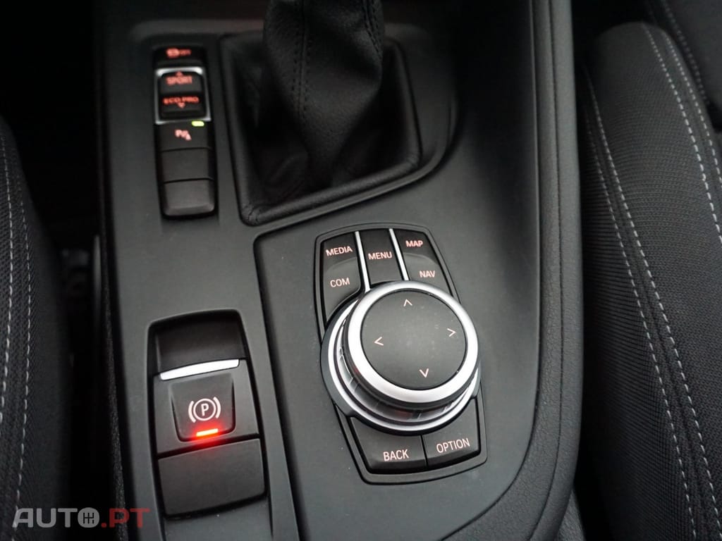 BMW X1 18 i sDrive Line Sport