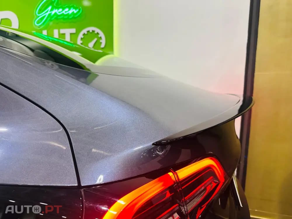 Tesla Model 3 Standard RWD