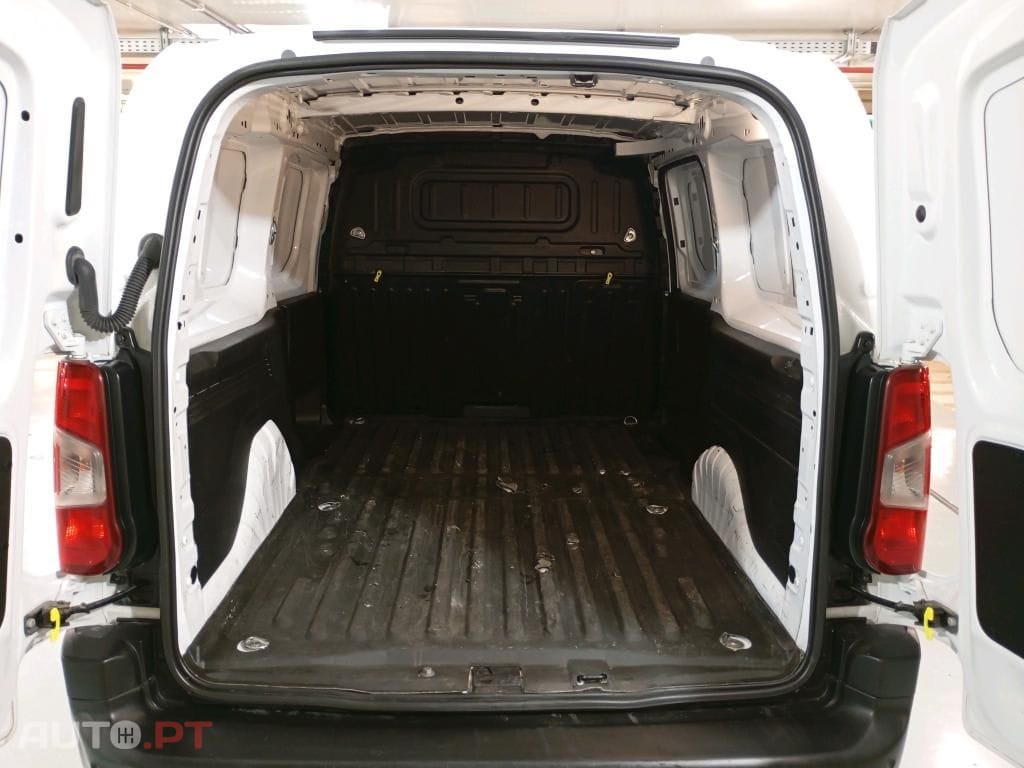Peugeot Partner 1.5 BlueHDi Premium Longa