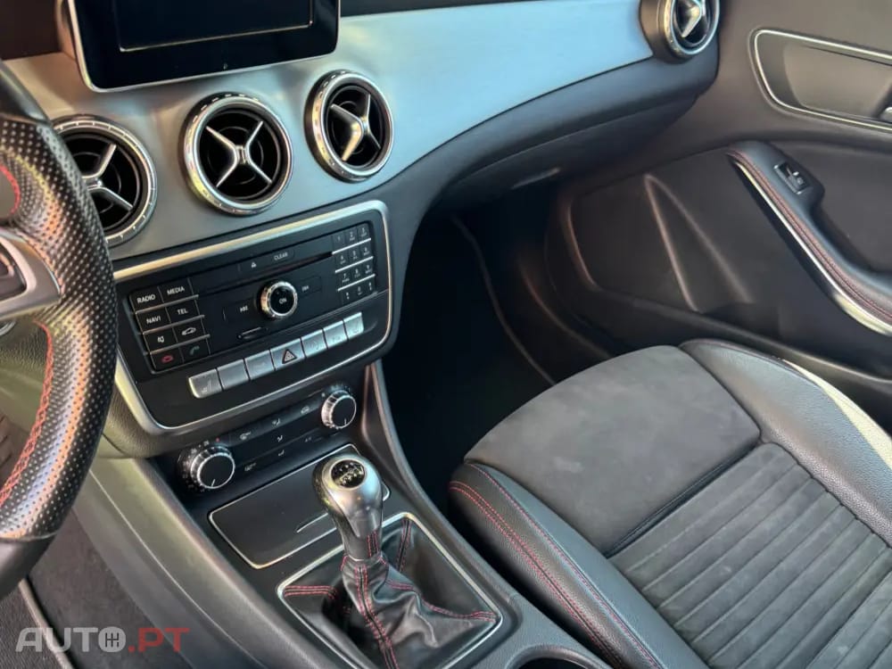 Mercedes-Benz CLA 180 d AMG Line