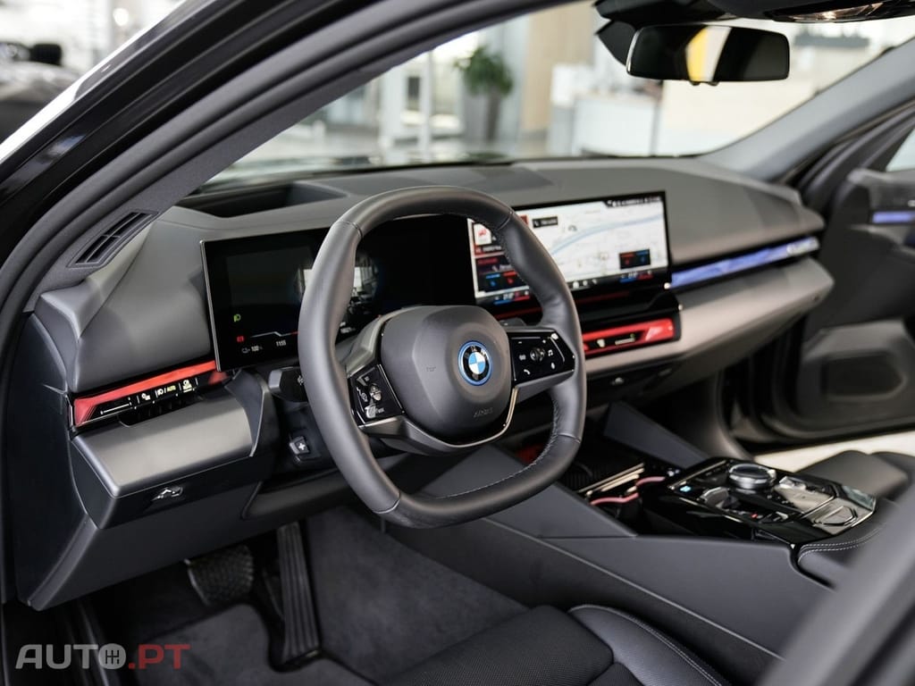 BMW i5 eDrive40