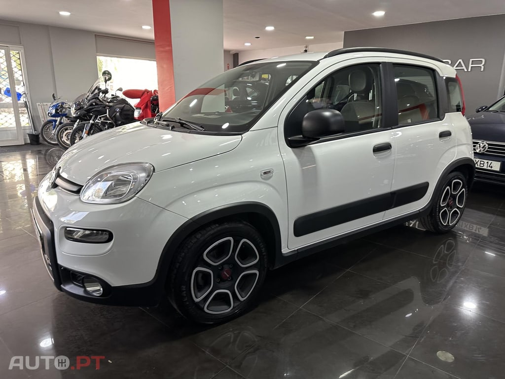 Fiat Panda 1.0 Hybrid City Cross