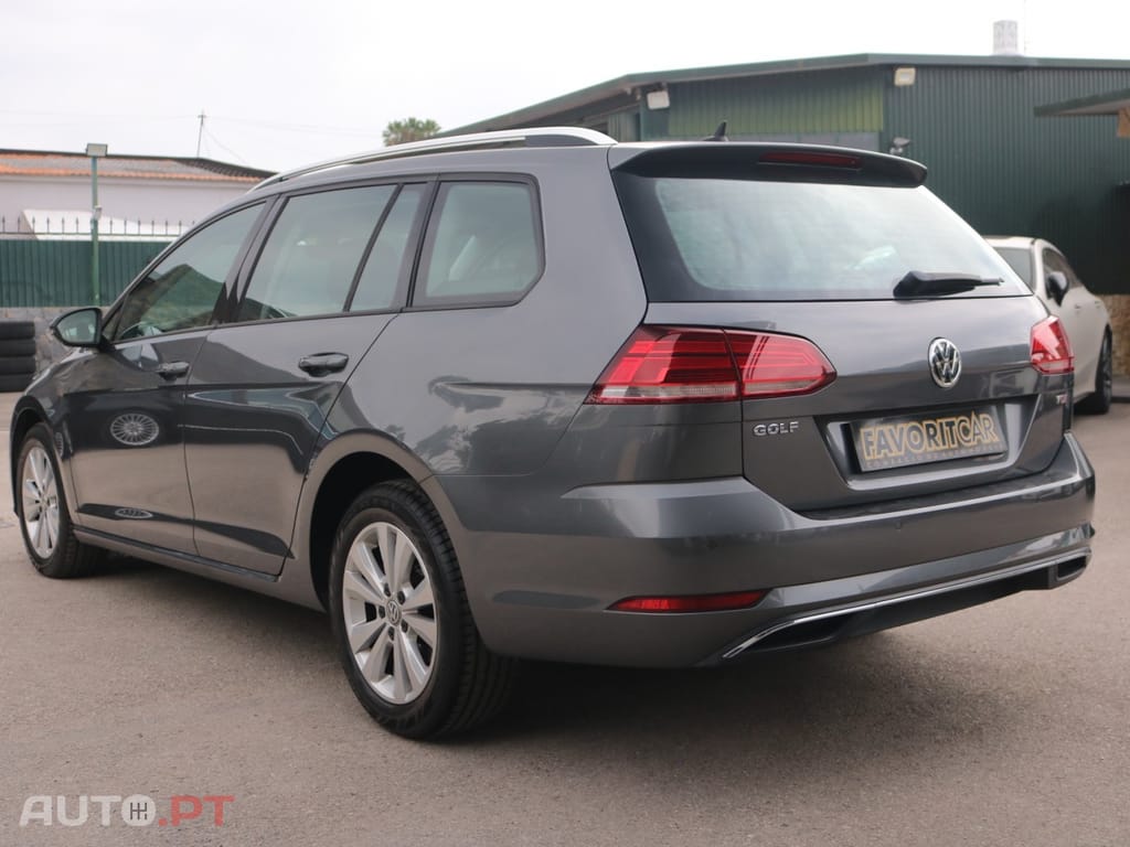 Volkswagen Golf 1.6 TDI Highline