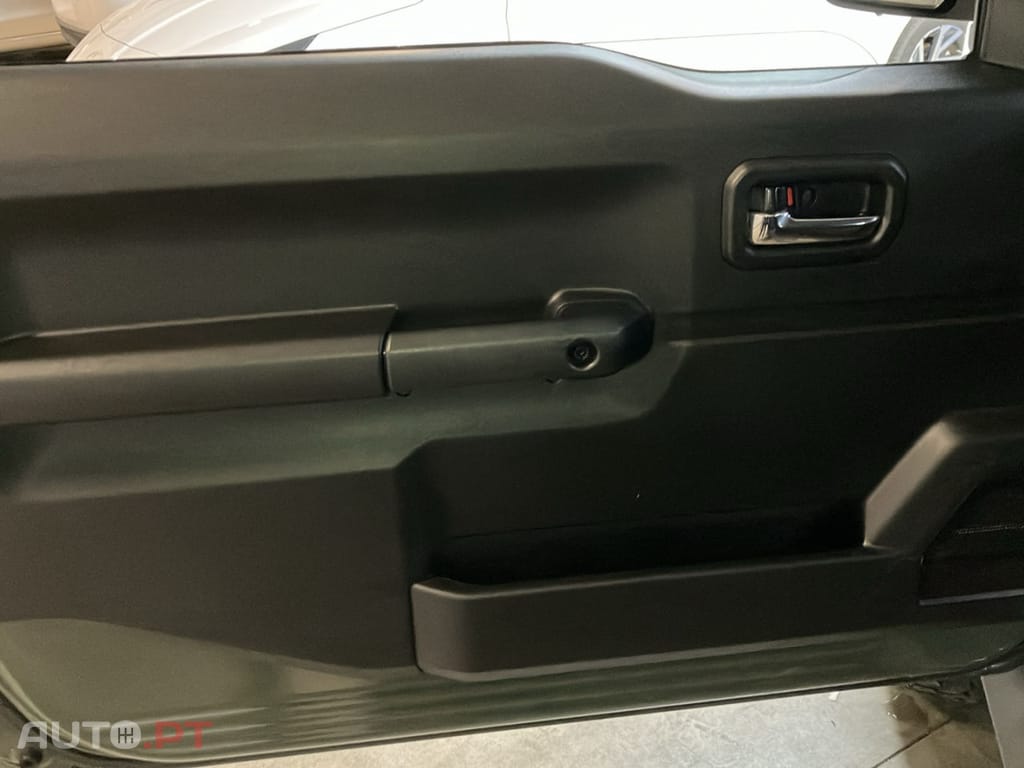 Suzuki Jimny 1.5 ALLGRIP Comfort