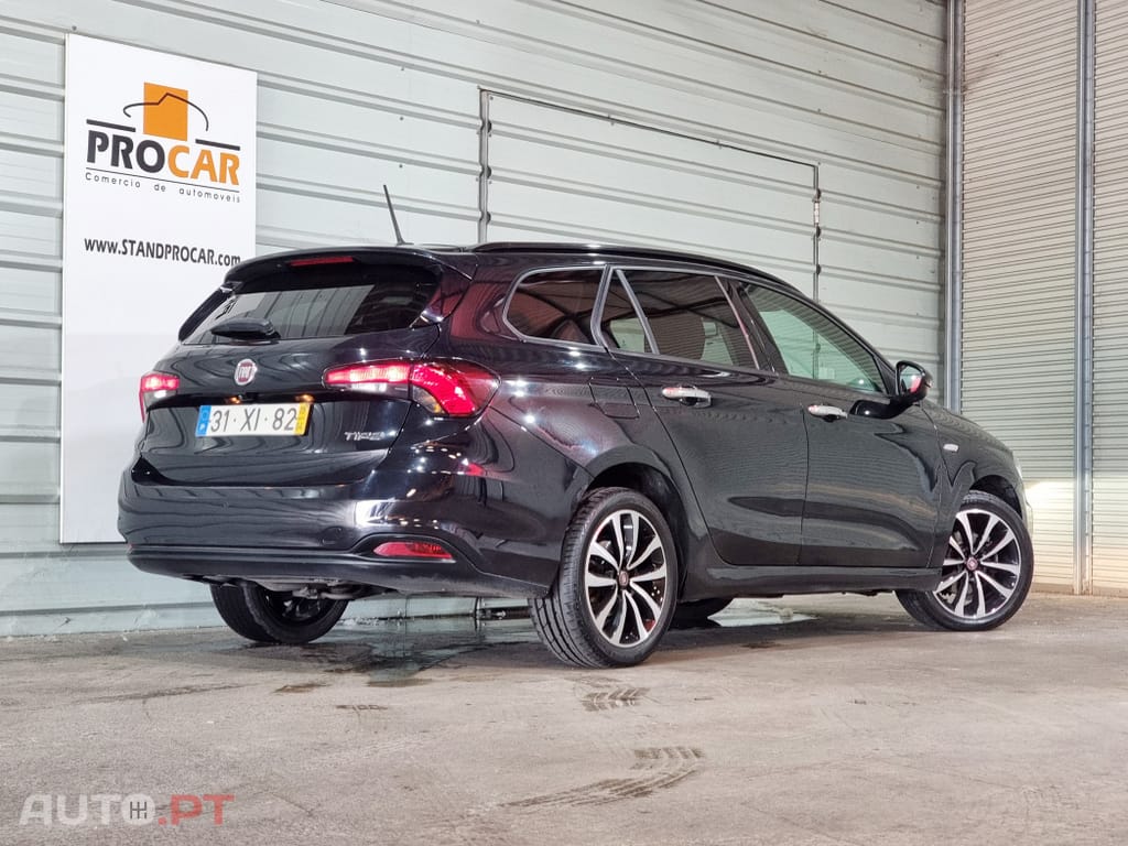 Fiat Tipo 1.6 M-Jet Lounge DCT