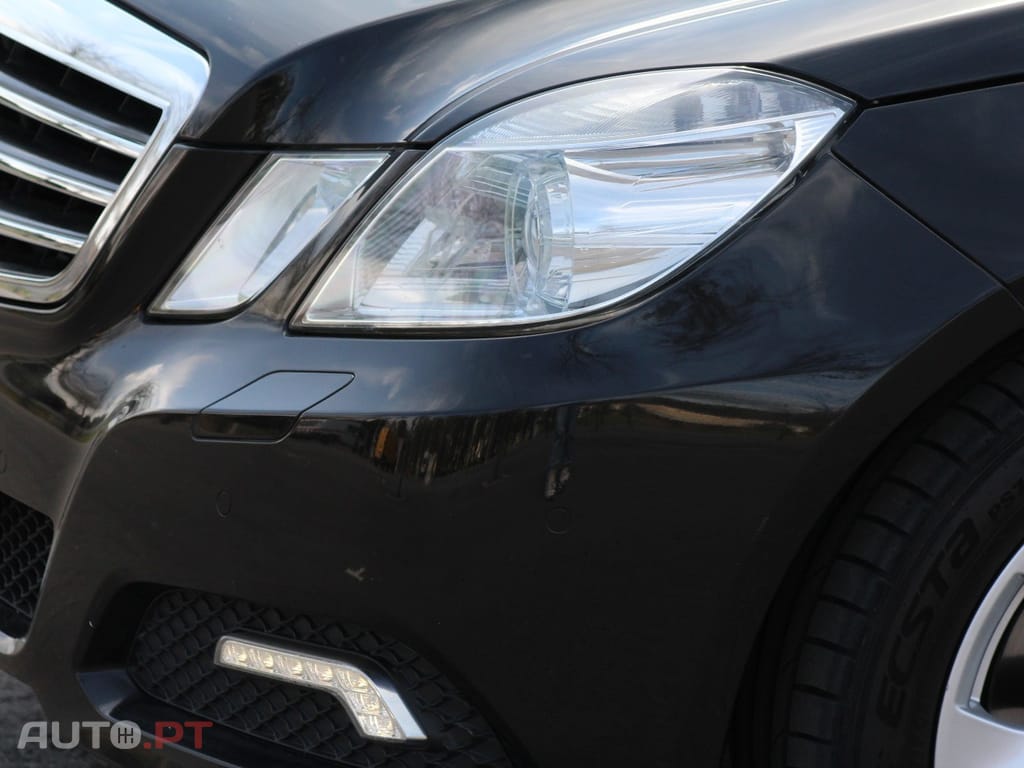 Mercedes-Benz E 250 CDi Elegance BlueEfficiency Auto.
