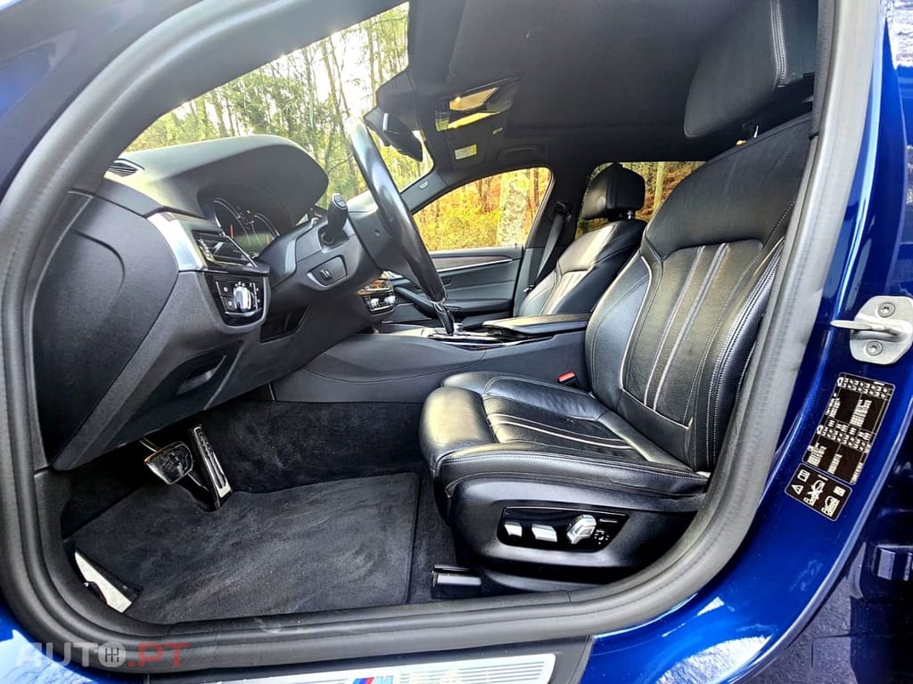 BMW 540 d xDrive Pack M Auto