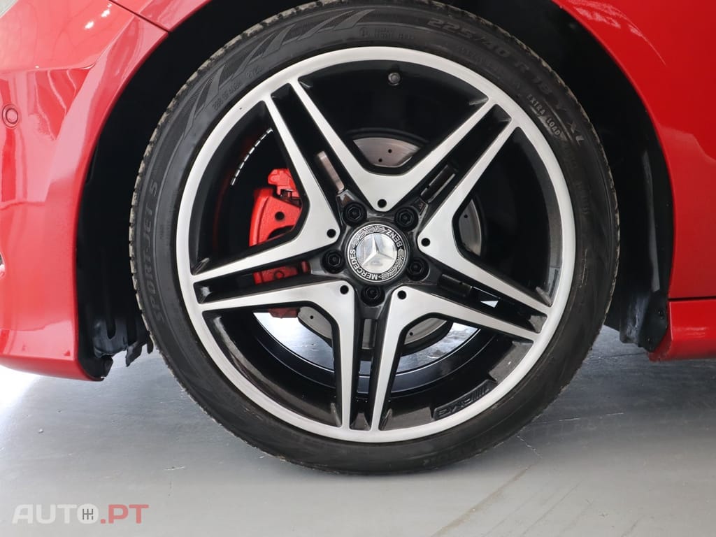 Mercedes-Benz A 180 CDI AMG Line