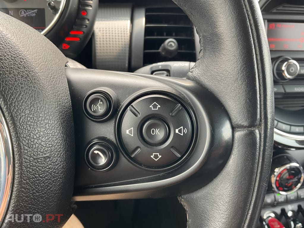 MINI Cooper Cooper D