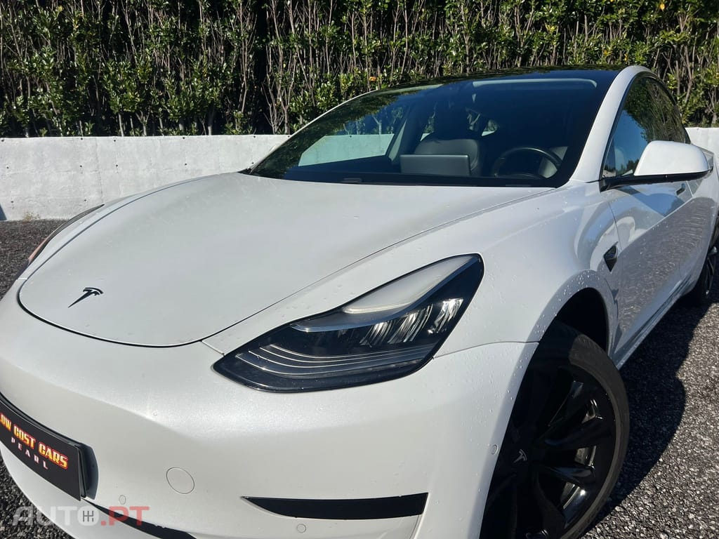 Tesla Model 3 Tração Traseira