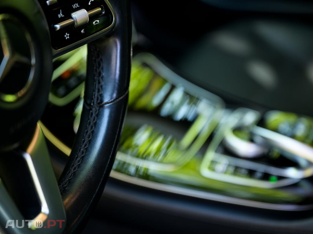 Mercedes-Benz E 220 d Avantgarde
