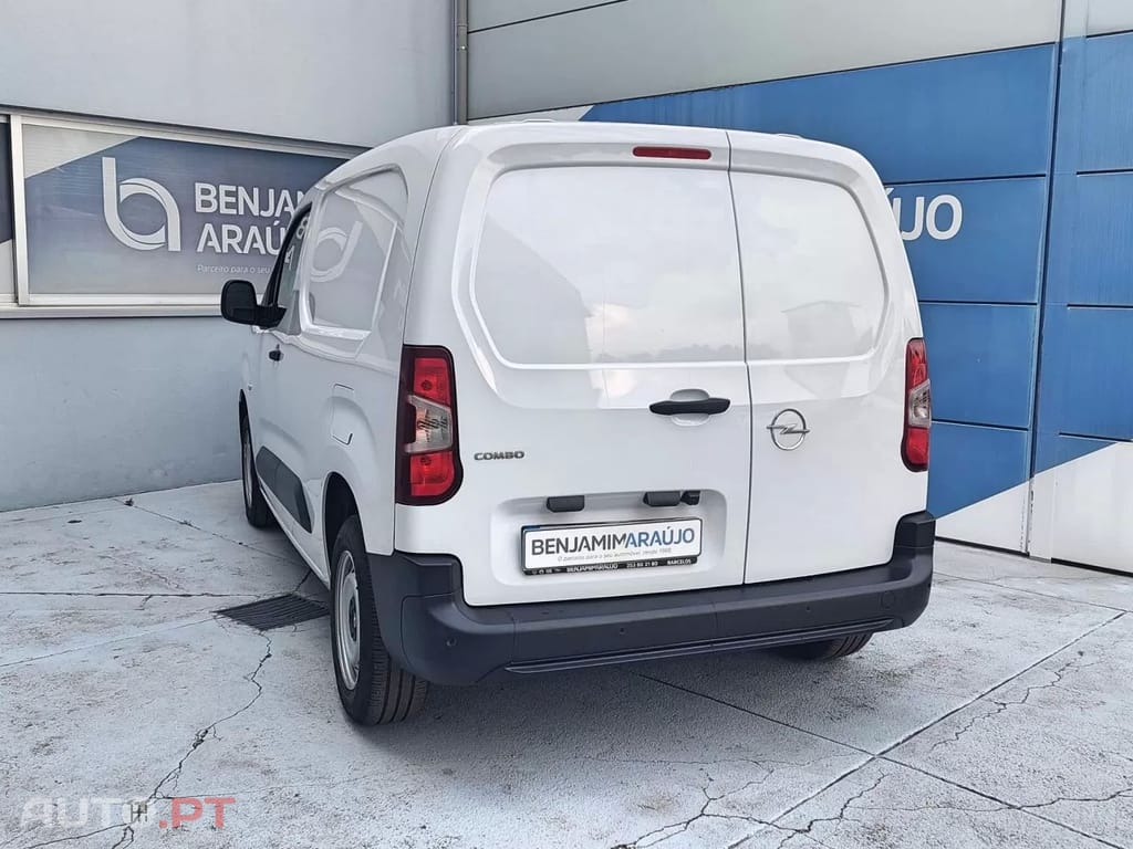 Opel Combo  L1 1.5 Bluehdi 100cv