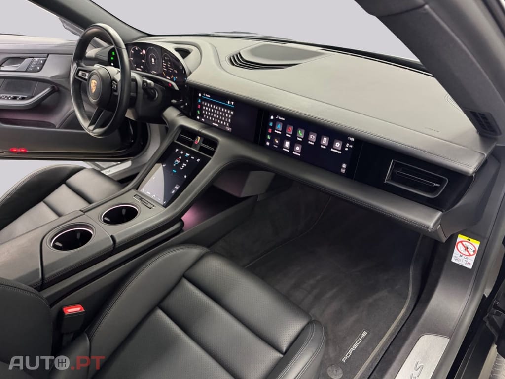 Porsche Taycan 4S Performance I.V.A DEDUTIVEL 