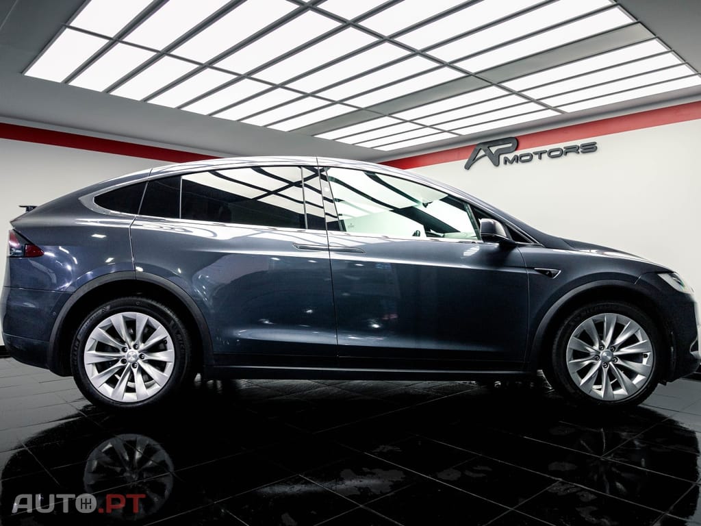 Tesla Model X 100 kWh Long Range AWD