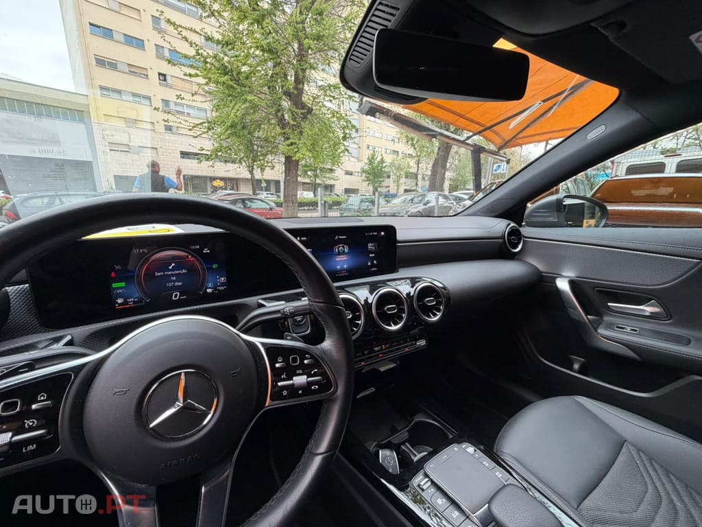 Mercedes-Benz CLA 250 e Progressive